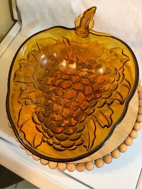 Indiana Glass Amber Grape Motif Glass Bowl